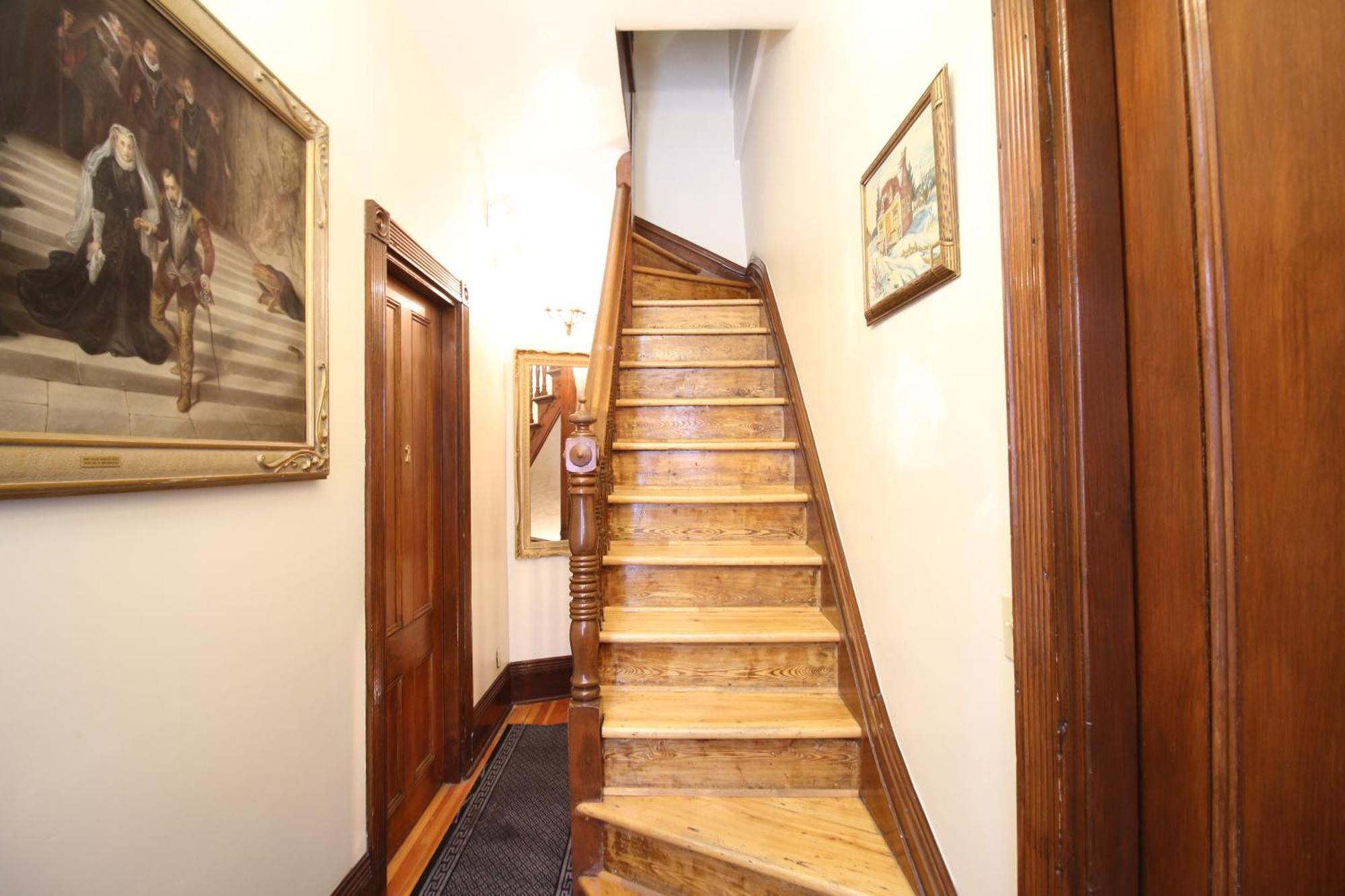B&B De La Fontaine Квебек Экстерьер фото